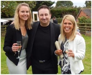 Oxford party magician performing interactive mind reading