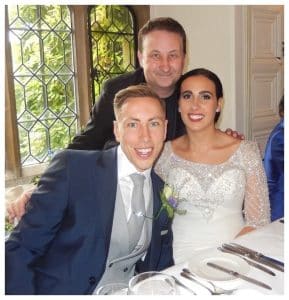 Andy Field performing table top magic for a bride and groom in Oxford